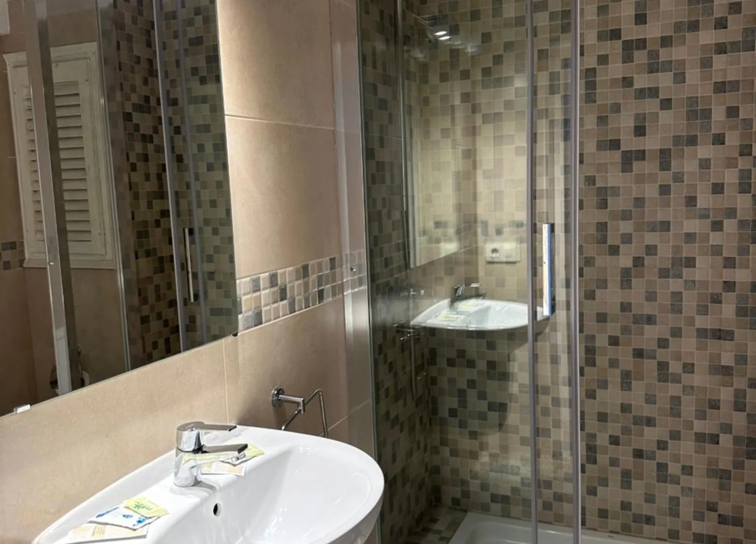 L'Illa Hotel Τόσα ντε Μαρ